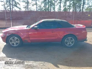 2012 Ford Mustang V6 with VIN 1ZVBP8EM4C5212726, listed as a IAAI auction lot 41509724 with 206,244 mi miles and . Bid and sale history available at carsss.com. Image 14.