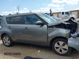 2015 Kia Soul with VIN KNDJN2A23F7158611, listed as a IAAI auction lot 41981820 with 102,716 mi miles and . Bid and sale history available at DreamBid. Image 13.