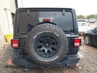 2020 Jeep Wrangler Unlimited Sport с VIN 1C4HJXDM8LW320626, выставлен на аукционе IAAI как лот 42267182 с пробегом 72 170 миль миль и . История ставок и продаж доступна на DreamBid. Изображение 16.