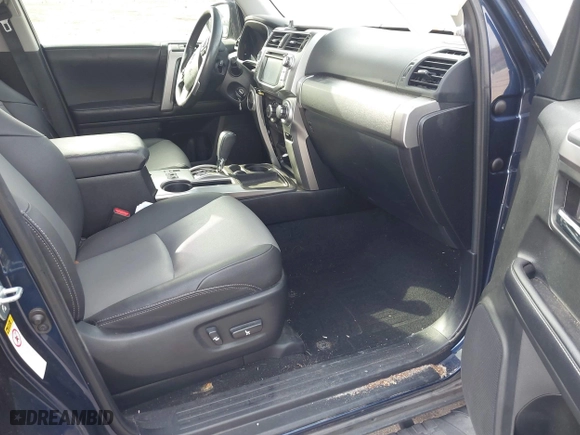 2019 Toyota 4Runner SR5 with VIN JTEZU5JR3K5200409, listed as a IAAI auction lot 41154305 with 64,935 mi miles. Bid and sale history available at carsss.com. Image 5.