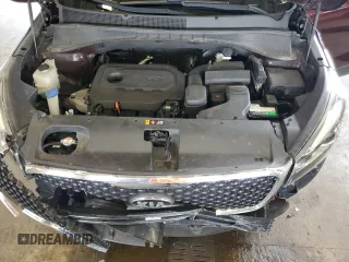 2017 Kia Sorento LX z VIN 5XYPGDA37HG289670, wystawiony jako Copart lot #61502485 z przebiegiem 87 309 mil mil oraz Szkoda całkowita • Salvage title. Historia ofert i sprzedaży dostępna na DreamBid. Obrazek 12.