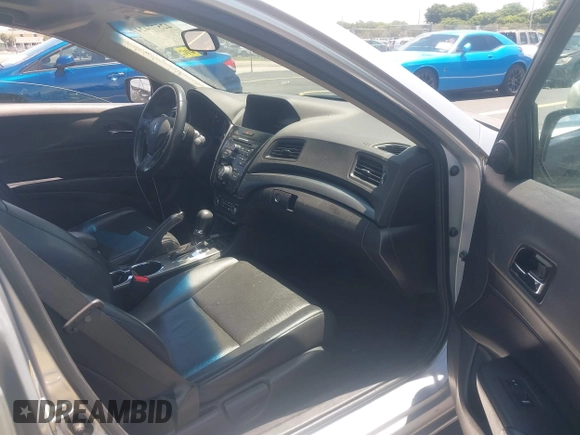 2014 Acura ILX with VIN 19VDE1F34EE011293, listed as a IAAI auction lot 42577424 with 125,050 mi miles and . Bid and sale history available at DreamBid. Image 5.