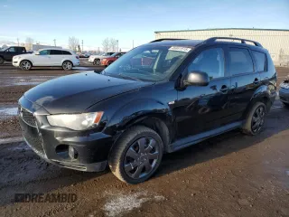2010 Mitsubishi Outlander z VIN JA4AT2AW3AZ606474, wystawiony jako Copart lot #46881515 z przebiegiem 252 974 mil mil oraz Czysty tytuł • Clean title. Historia ofert i sprzedaży dostępna na DreamBid. Obrazek 1.
