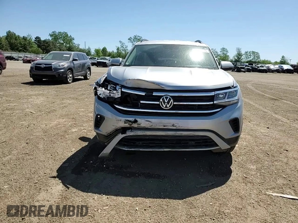 2021 Volkswagen Atlas SE with VIN 1V2HR2CAXMC514837, listed as a Copart auction lot 57119945 with 68,028 mi miles and Salvage title. Bid and sale history available at DreamBid. Image 13.