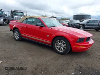 2009 Ford Mustang with VIN 1ZVHT84N295118580, listed as a IAAI auction lot 41378847 with 95,813 mi miles and . Bid and sale history available at DreamBid. Image 1.