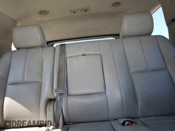 2013 Chevrolet Tahoe LT с VIN 1GNSCBE01DR158327, выставлен на аукционе Copart как лот 61760895 с пробегом 228 070 миль миль и Списание • Salvage title. История ставок и продаж доступна на DreamBid. Изображение 10.