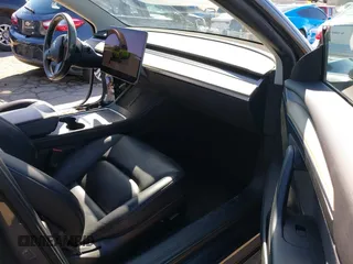 2022 Tesla Model 3 with VIN 5YJ3E1EA8NF241691, listed as a IAAI auction lot 41742584 with 70,375 mi miles and . Bid and sale history available at DreamBid. Image 5.