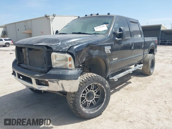 2005 Ford F-250 XL с VIN 1FTSW21P45EB16990, выставлен на аукционе IAAI как лот 41741408 с пробегом Не указан миль и . История ставок и продаж доступна на DreamBid. Изображение 18.