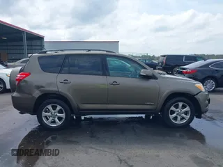 2011 Toyota RAV4 Ltd with VIN 2T3YF4DV9BW082856, listed as a IAAI auction lot 41946197 with 189,382 mi miles. Bid and sale history available at carsss.com. Image 13.