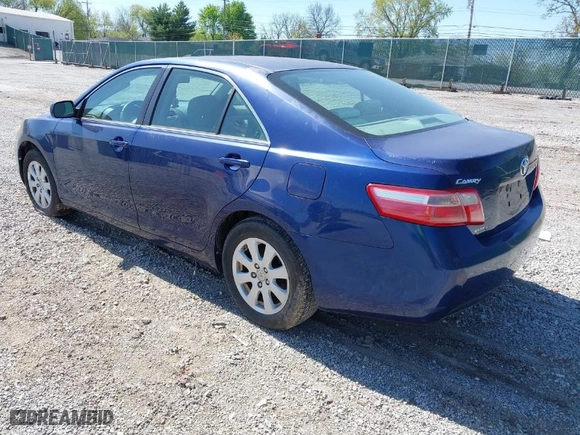 2007 Toyota Camry CE with VIN 4T1BE46K77U147442, listed as a IAAI auction lot 42058750 with 1 mi miles. Bid and sale history available at carsss.com. Image 3.