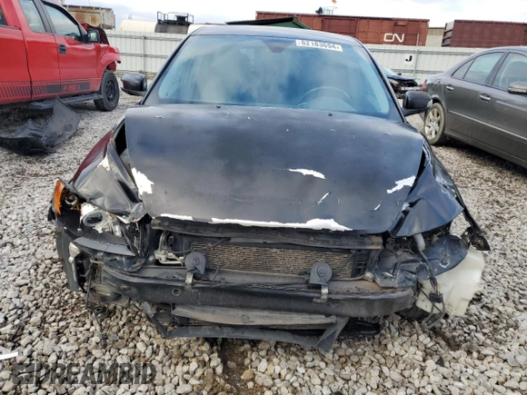 2010 Volvo V50 with VIN YV1382MW9A2563063, listed as a Copart auction lot 82183694 with 181,464 mi miles and Salvage Title. Bid and sale history available at carsss.com. Image 5.