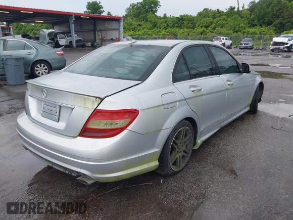 2008 Mercedes-Benz C 350 Sport with VIN WDDGF56XX8R020414, listed as a IAAI auction lot 42301129 with Not provided miles and . Bid and sale history available at DreamBid. Image 4.