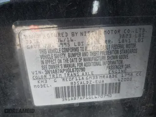 2016 Nissan Sentra SR with VIN 3N1AB7AP1GL670790, listed as a IAAI auction lot 41838273 with 249,302 mi miles. Bid and sale history available at carsss.com. Image 9.