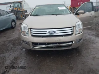 2008 Ford Fusion SEL with VIN 3FAHP08128R101909, listed as a IAAI auction lot 41568253 with 121,382 mi miles. Bid and sale history available at carsss.com. Image 6.