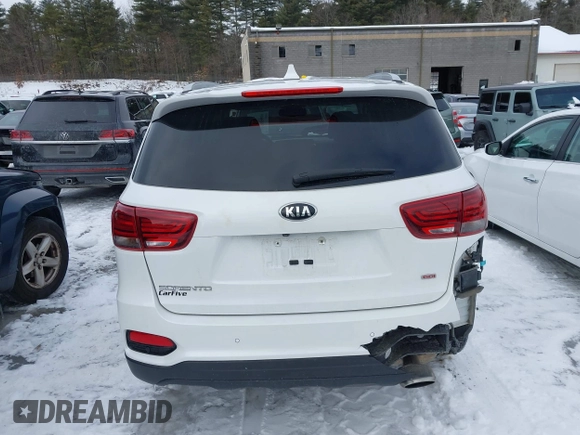 2019 Kia Sorento LX with VIN 5XYPGDA39KG452763, listed as a IAAI auction lot 41585609 with 71,503 mi miles. Bid and sale history available at carsss.com. Image 16.