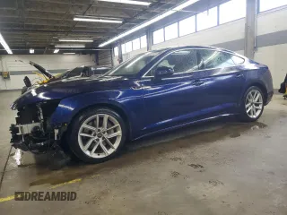 2023 Audi A5 Sportback S line Premium z VIN WAUDACF50PA054600, wystawiony jako Copart lot #56216885 z przebiegiem 23 802 mil mil oraz Szkoda całkowita • Salvage title. Historia ofert i sprzedaży dostępna na DreamBid. Obrazek 1.
