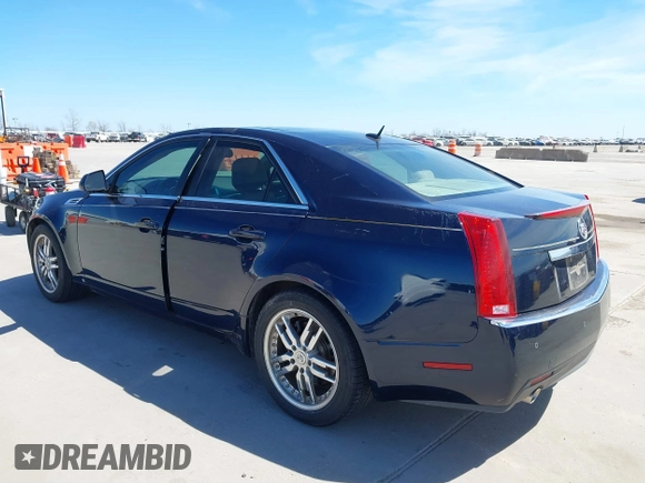 2008 Cadillac CTS AWD z VIN 1G6DH577980158801, wystawiony jako IAAI lot #41805061 z przebiegiem 99 579 mil mil oraz . Historia ofert i sprzedaży dostępna na DreamBid. Obrazek 3.