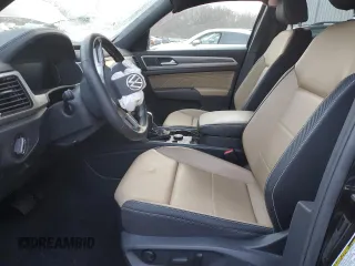 2023 Volkswagen Atlas SE with VIN 1V2KC2CA7PC220811, listed as a Copart auction lot 88806895 with 26,912 mi miles and Salvage title. Bid and sale history available at DreamBid. Image 7.