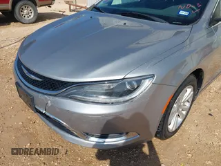 2015 Chrysler 200 Limited with VIN 1C3CCCABXFN621784, listed as a IAAI auction lot 41914473 with 117,313 mi miles. Bid and sale history available at carsss.com. Image 19.