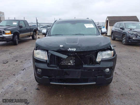 2013 Jeep Grand Cherokee Limited with VIN 1C4RJFBG4DC633137, listed as a IAAI auction lot 41235064 with 163,820 mi miles. Bid and sale history available at carsss.com. Image 13.