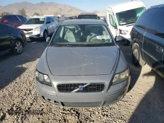 2005 Volvo S40 with VIN YV1MS682652078440, listed as a Copart auction lot 73287734 with 0 mi miles and Clean Title. Bid and sale history available at carsss.com. Image 5.