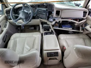 2002 Chevrolet Tahoe LT with VIN 1GNEK13Z12R305819, listed as a Copart auction lot 60952344 with 167,265 mi miles and Clean Title. Bid and sale history available at carsss.com. Image 8.