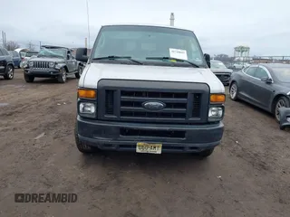 2011 Ford Econoline Passenger XL z VIN 1FBSS3BL4BDA30565, wystawiony jako IAAI lot #41718643 z przebiegiem 230 184 mil mil oraz . Historia ofert i sprzedaży dostępna na DreamBid. Obrazek 6.