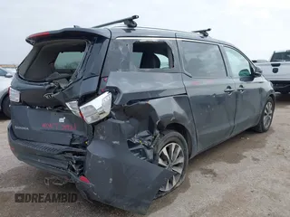 2015 Kia Sedona EX with VIN KNDMC5C10F6081596, listed as a IAAI auction lot 41508912 with 120,845 mi miles. Bid and sale history available at carsss.com. Image 4.