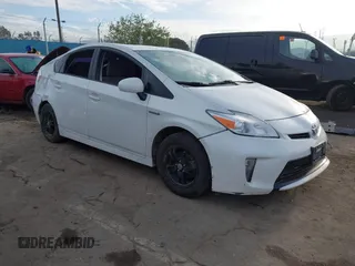 2015 Toyota Prius Four with VIN JTDKN3DU6F0476075, listed as a IAAI auction lot 41894290 with 245,861 mi miles. Bid and sale history available at carsss.com. Image 1.