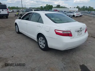 2007 Toyota Camry CE with VIN 4T1BE46K77U639534, listed as a IAAI auction lot 42094440 with 172,318 mi miles and . Bid and sale history available at DreamBid. Image 3.