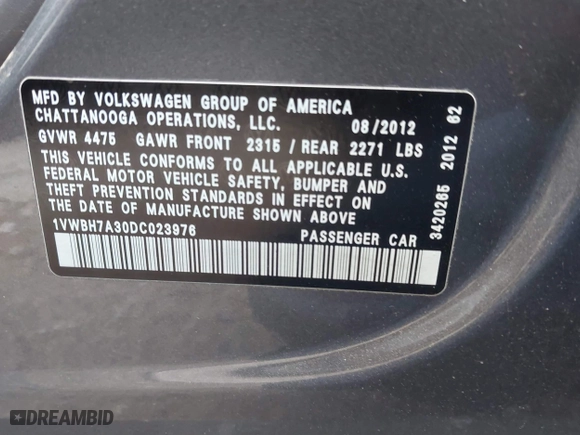 2013 Volkswagen Passat SE w/Sunroof with VIN 1VWBH7A30DC023976, listed as a IAAI auction lot 41392821 with 134,736 mi miles. Bid and sale history available at carsss.com. Image 9.
