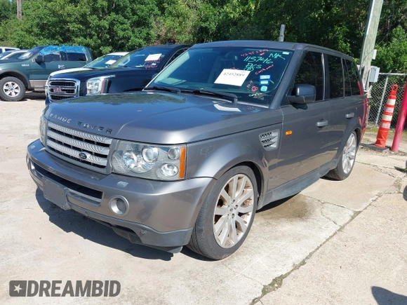 2007 Land Rover Range Rover Sport SC with VIN SALSH234X7A115746, listed as a IAAI auction lot 42452889 with 294,507 mi miles and . Bid and sale history available at DreamBid. Image 2.