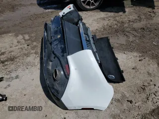 2021 Aston Martin DBX z VIN SCFVUJAW8MTV02781, wystawiony jako Copart lot #56249665 z przebiegiem 19 901 mil mil oraz Szkoda całkowita • Salvage title. Historia ofert i sprzedaży dostępna na DreamBid. Obrazek 13.