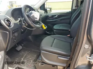 2023 Mercedes-Benz Metris с VIN W1WV0FEY6P4312984, выставлен на аукционе Copart как лот 61163905 с пробегом 8 092 миль миль и Списание • Salvage title. История ставок и продаж доступна на DreamBid. Изображение 7.