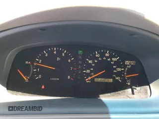 2001 Lexus ES 300 with VIN JT8BF28G210342201, listed as a Copart auction lot 55067975 with 235,165 mi miles and Salvage Title. Bid and sale history available at DreamBid. Image 9.