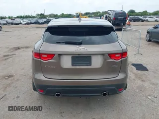 2017 Jaguar F-Pace 35t R-Sport с VIN SADCL2BVXHA067434, выставлен на аукционе IAAI как лот 42057515 с пробегом 101 435 миль миль и . История ставок и продаж доступна на DreamBid. Изображение 16.
