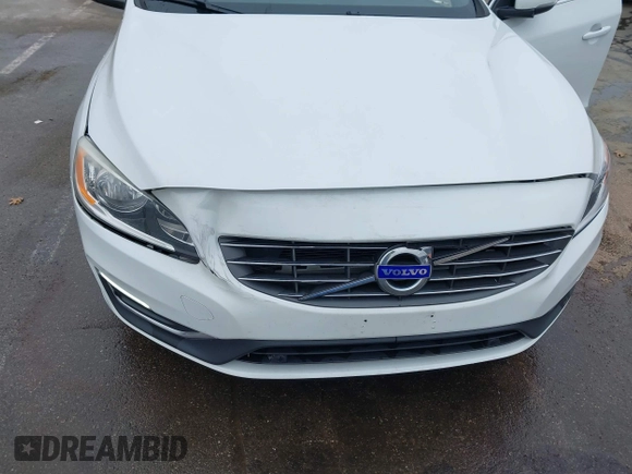 2015 Volvo S60 T6 Drive-E with VIN YV149MFK1F2366869, listed as a IAAI auction lot 41452923 with 98,005 mi miles. Bid and sale history available at carsss.com. Image 6.