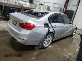 2018 BMW 3 Series 320i xDrive with VIN WBA8E5G50JNV02124, listed as a Copart auction lot 44439065 with 97,527 mi miles and Salvage Title. Bid and sale history available at carsss.com. Image 3.