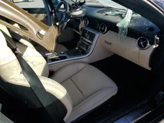 2014 Mercedes-Benz SLK-Class SLK 250 with VIN WDDPK4HA0EF075546, listed as a Copart auction lot 76831824 with 37,748 mi miles and Salvage Title. Bid and sale history available at carsss.com. Image 10.