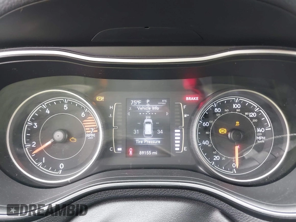 2019 Jeep Cherokee Latitude z VIN 1C4PJLCB8KD145129, wystawiony jako IAAI lot #42291722 z przebiegiem 89 155 mil mil oraz . Historia ofert i sprzedaży dostępna na DreamBid. Obrazek 7.