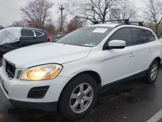 2012 Volvo XC60 3.2L с VIN YV4952DL5C2294865, выставлен на аукционе IAAI как лот 41941625 с пробегом 180 020 миль миль и . История ставок и продаж доступна на DreamBid. Изображение 13.