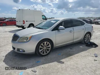 2013 Buick Verano with VIN 1G4PP5SK6D4235471, listed as a Copart auction lot 72713514 with 165,911 mi miles and Salvage Title. Bid and sale history available at carsss.com. Image 1.