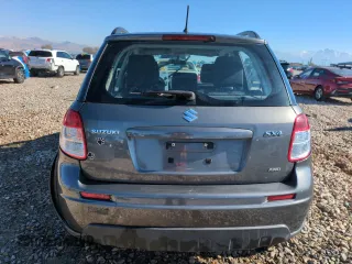 2012 Suzuki SX4 Crossover with VIN JS2YB5A31C6306926, listed as a Copart auction lot 79307604 with 131,762 mi miles and Salvage Title. Bid and sale history available at carsss.com. Image 6.