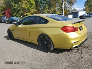 2015 BMW M4 with VIN WBS3R9C55FK330009, listed as a Copart auction lot 75865514 with 42,071 mi miles and Clean Title. Bid and sale history available at carsss.com. Image 2.