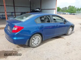 2012 Honda Civic LX z VIN 19XFB2F57CE005209, wystawiony jako IAAI lot #42097362 z przebiegiem 141 749 mil mil oraz . Historia ofert i sprzedaży dostępna na DreamBid. Obrazek 4.