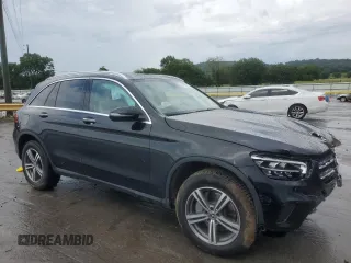 2020 Mercedes-Benz GLC 300 with VIN WDC0G8DB6LF726012, listed as a Copart auction lot 61417835 with 37,688 mi miles and Salvage title. Bid and sale history available at DreamBid. Image 4.