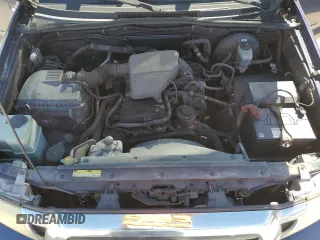 2006 Toyota Tacoma PreRunner z VIN 5TETX62N36Z226899, wystawiony jako Copart lot #74495624 z przebiegiem 229 416 mil mil oraz Nie do naprawy • Non repairable. Historia ofert i sprzedaży dostępna na DreamBid. Obrazek 11.