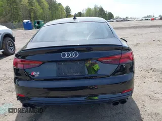 2019 Audi S5 Sportback Prestige z VIN WAUC4CF56KA004599, wystawiony jako IAAI lot #41924404 z przebiegiem 86 067 mil mil oraz . Historia ofert i sprzedaży dostępna na DreamBid. Obrazek 16.