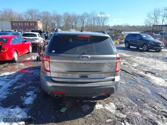2013 Ford Explorer Limited with VIN 1FM5K8F89DGA61027, listed as a IAAI auction lot 41493307 with 186,969 mi miles. Bid and sale history available at carsss.com. Image 16.