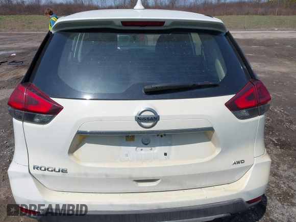 2017 Nissan Rogue SV with VIN KNMAT2MV1HP533572, listed as a IAAI auction lot 41999948 with 190,216 mi miles. Bid and sale history available at carsss.com. Image 17.